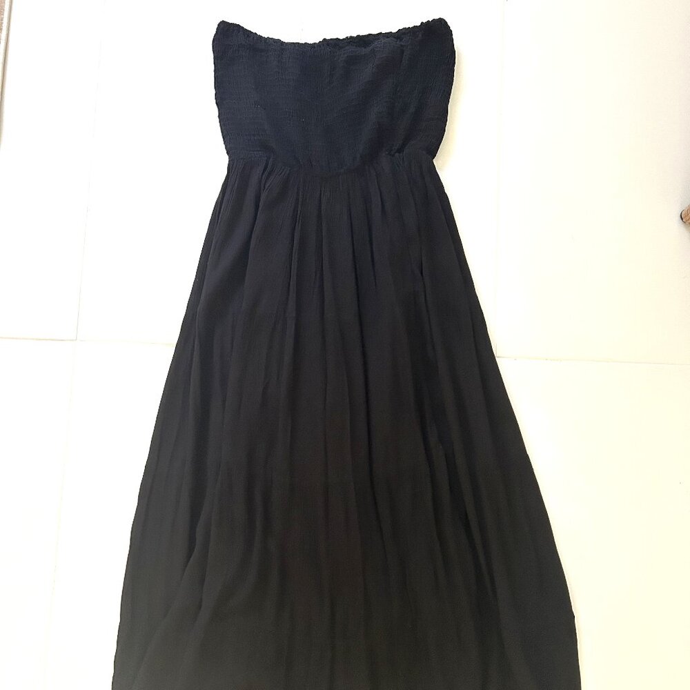 Anandas Collection Black Strapless Tiered Maxi Dress
